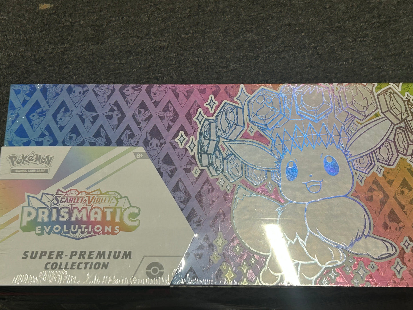 PRISMATIC EVOLUTIONS SUPER PREMIUM COLLECTION. DAILY DEAL